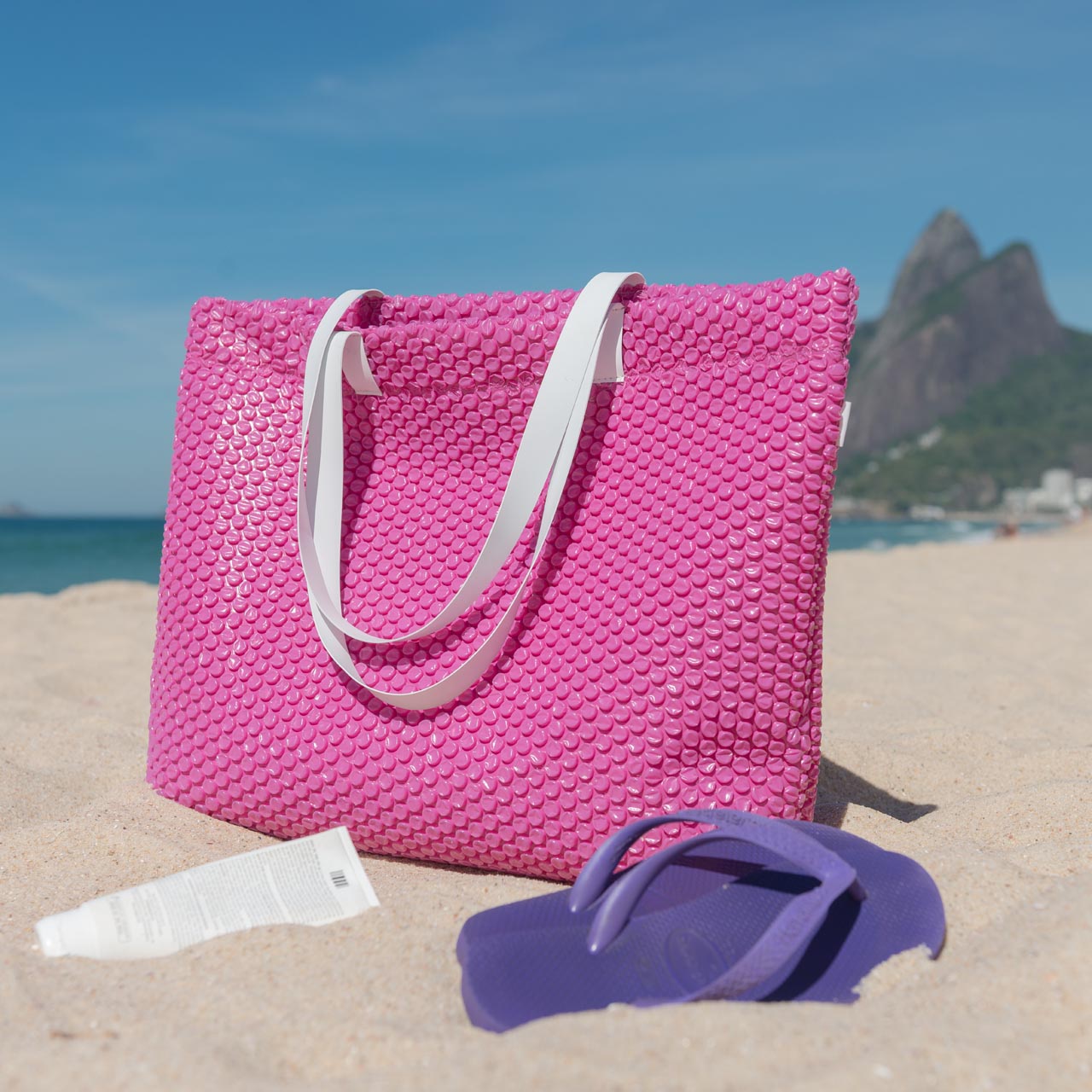 Bolda-de-Praia-Partiu-Booolhas-plastico-bolha-colorido-super-resistente-5